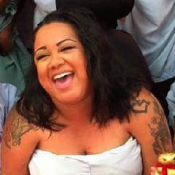 Meet your Posher, Jennifer - Picture 2 of 2